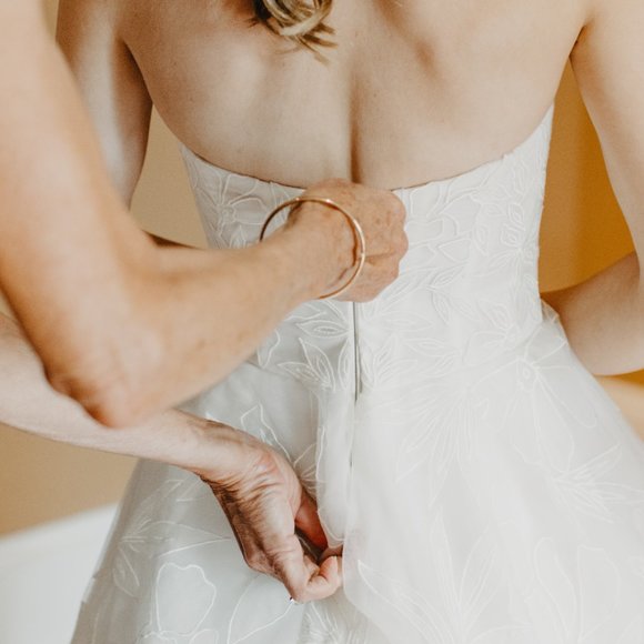 Amsale Wedding Dress - Quinton - Picture 6 of 9